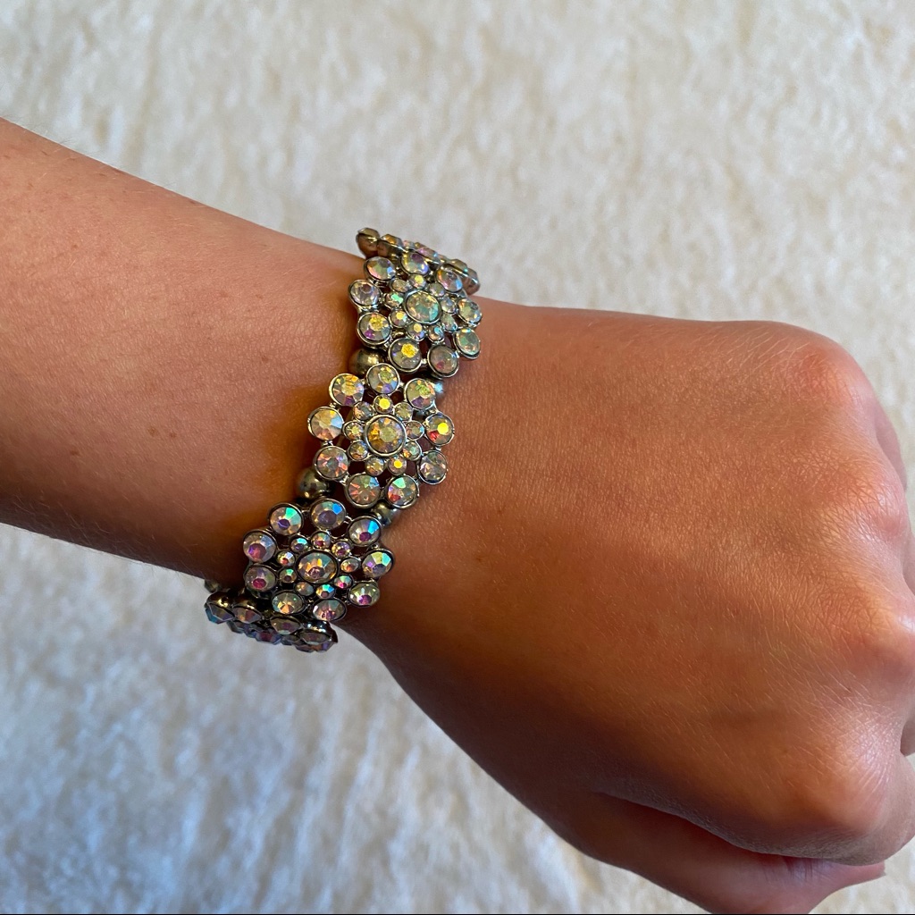 Nwt Metaphor Floral Rhinestone Bracelet
